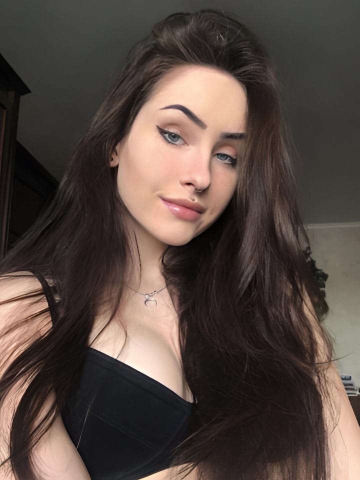 Индивидуалка Борислава, доступна для личного знакомства от 2000 руб