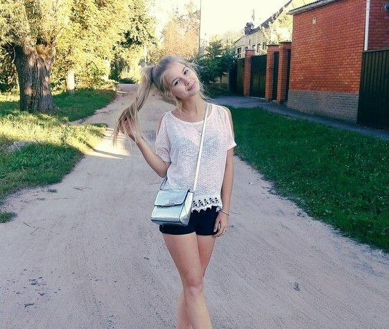 Фая привлекательная девушка из Палласовка цена от 3500 руб