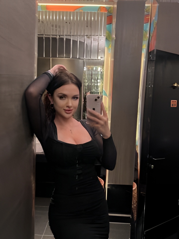 Индивидуалка Борислава, доступна для личного знакомства от 2000 руб